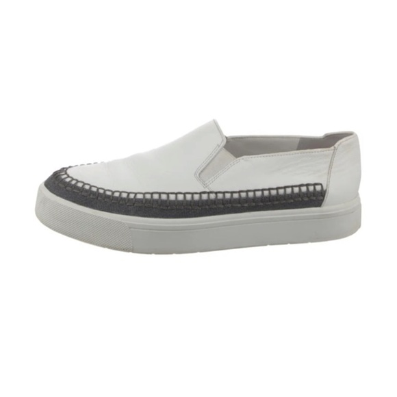 Vince White Leather whipstitch canvas trim Slip ons size 6.5m - Picture 1 of 10